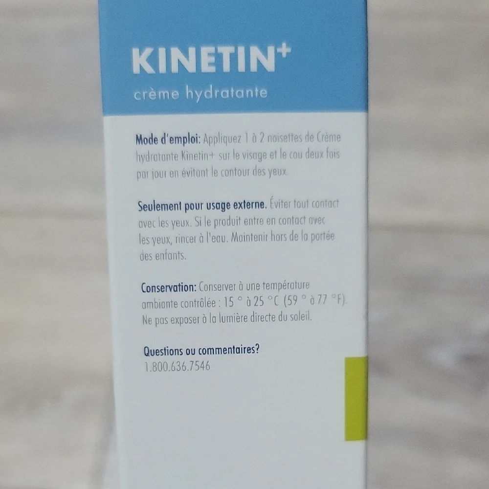 Kinetin+ Hydrating Cream - White and Blue
